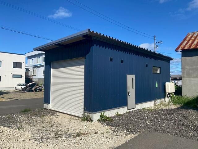 Higashi-Itsutsu Warehouse C for Rent in Sapporo, Hokkaido - Thumbnail 2