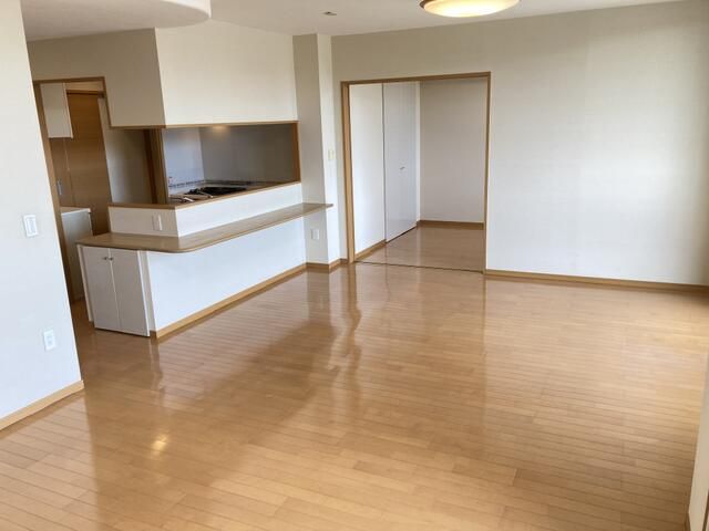 2LDK Apartment for Sale in Morioka City, Iwate Prefecture - Thumbnail 4