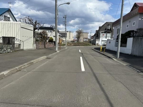 4LDK Detached House on 269sqm Land in Sapporo Teine Ward - Thumbnail 3
