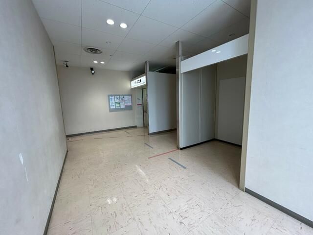 Commercial Space for Rent in Ryugasaki, Ibaraki - 5.7 sqm Unit - Thumbnail 3