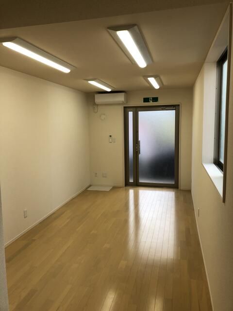 Commercial Space for Rent in Miyagino Ward, Sendai - Thumbnail 3