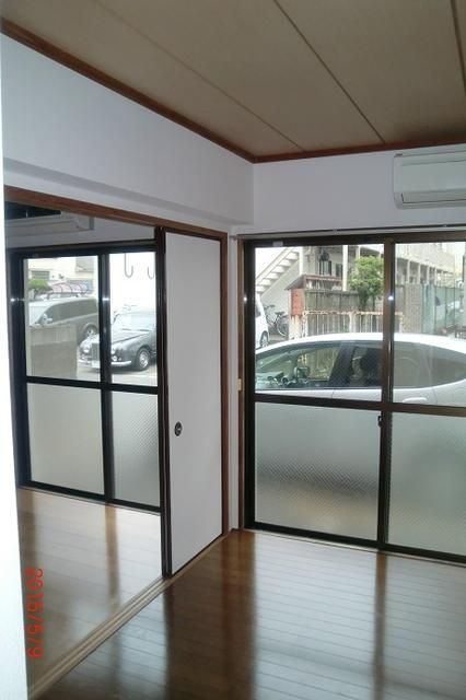 2DK Apartment for Rent near Hiratsuka Station, Kanagawa - Thumbnail 4