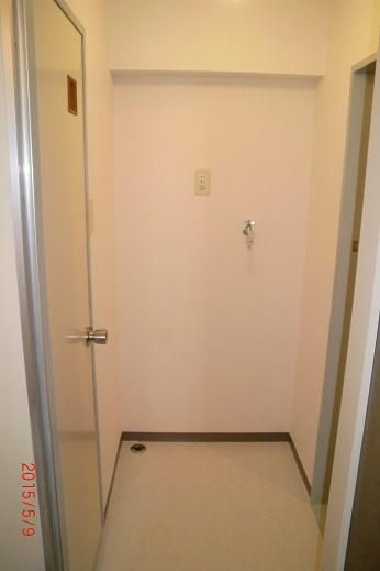 2DK Apartment for Rent near Hiratsuka Station, Kanagawa - Thumbnail 2