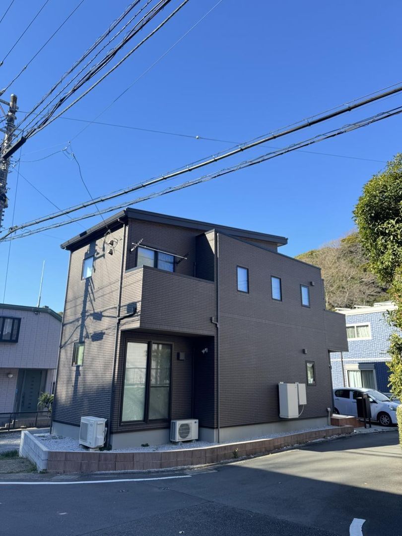 2LDK Used House for Sale in Zushi, Kanagawa - 91 sqm - Thumbnail 3
