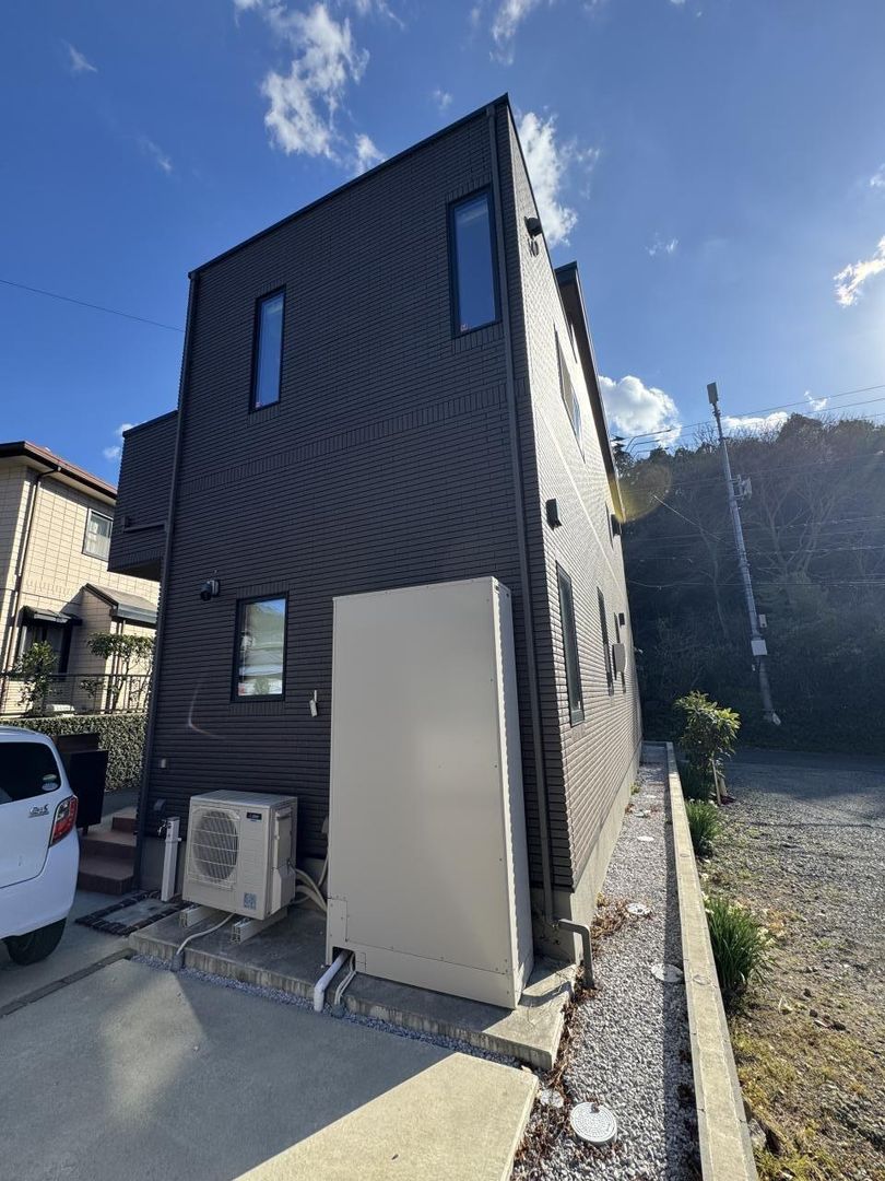 2LDK Used House for Sale in Zushi, Kanagawa - 91 sqm - Thumbnail 4