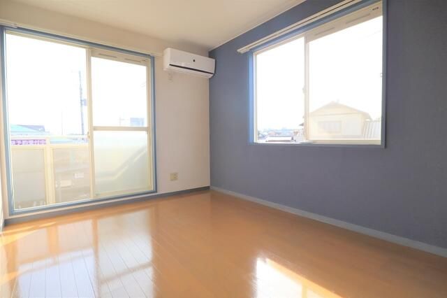2DK Apartment for Rent in Shiraoka, Saitama - 42.23 sqm - Thumbnail 4