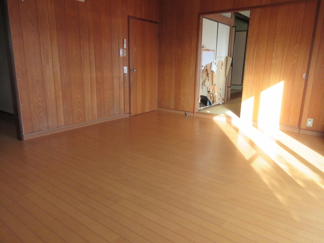 3LDK House in Sasebo with Garden and Free Parking - Thumbnail 3