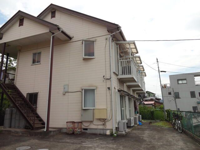 1R Apartment for Rent in Uenohara, Yamanashi - 17 sqm - Thumbnail 3