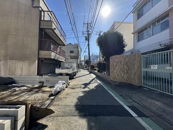 106.16 sqm Corner Development Land in Kita Ward, Tokyo - Thumbnail 4