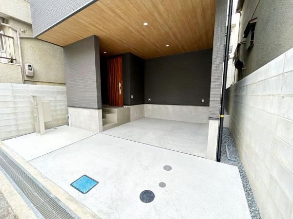 New 3SLDK House for Sale in Toyonaka, Osaka - Thumbnail 2