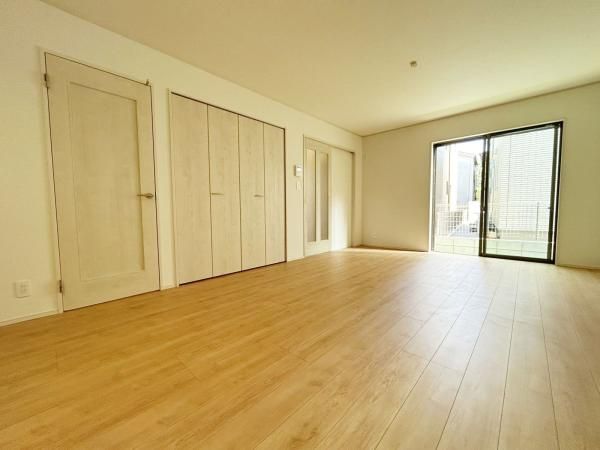 New 2025 3LDK House in Hiratsuka, Kanagawa | 90.15㎡ Floor Area - Thumbnail 4