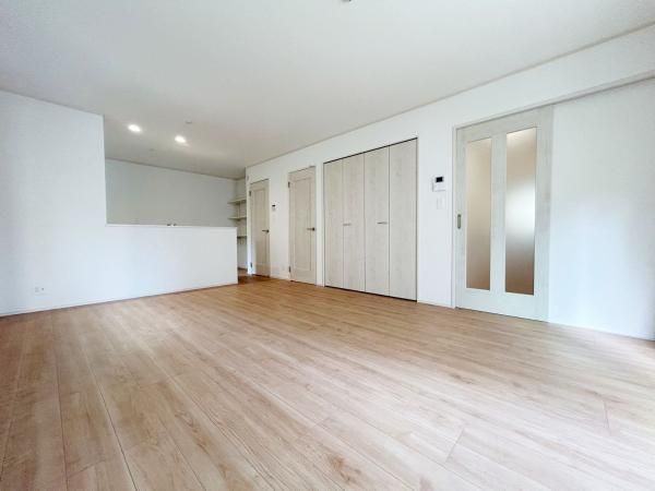 New 2025 3LDK House in Hiratsuka, Kanagawa | 90.15㎡ Floor Area - Thumbnail 3