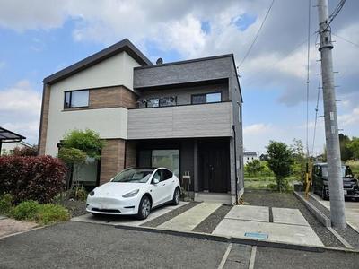 Modern 3SLDK House in Quiet Shizuoka Neighborhood | 2022 Build — Image 9, Suruga, Shizuoka