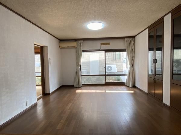 Detached House for Sale in Sendai Miyagino Ward, 4LDK+LDK - Thumbnail 2
