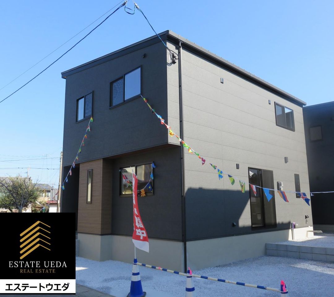 New 4LDK House for Sale in Miyazaki City, Miyazaki - Thumbnail 2