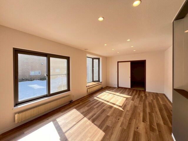 6LDK Detached House in Kiyota-ku, Sapporo - 289 sqm Land - Thumbnail 3