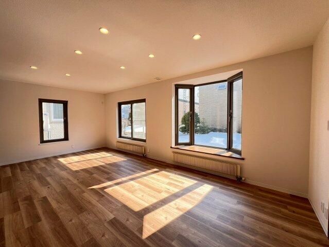 6LDK Detached House in Kiyota-ku, Sapporo - 289 sqm Land - Thumbnail 2