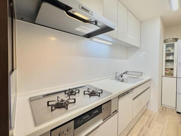 Hayama New Life 3LDK Condo for Sale in Kanagawa - Thumbnail 4