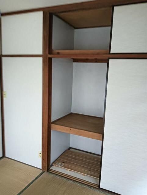 2K Apartment for Rent in Hiratsuka, Kanagawa - 30.22 sqm - Thumbnail 4