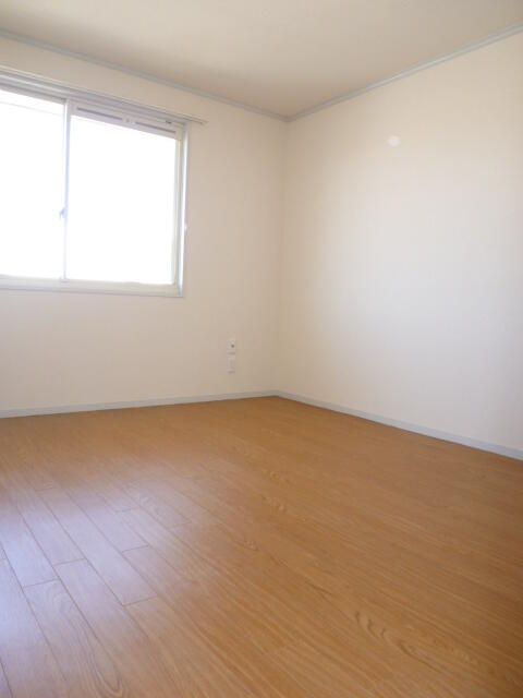 3LDK Apartment for Rent in Midori-ku, Chiba City - Thumbnail 3