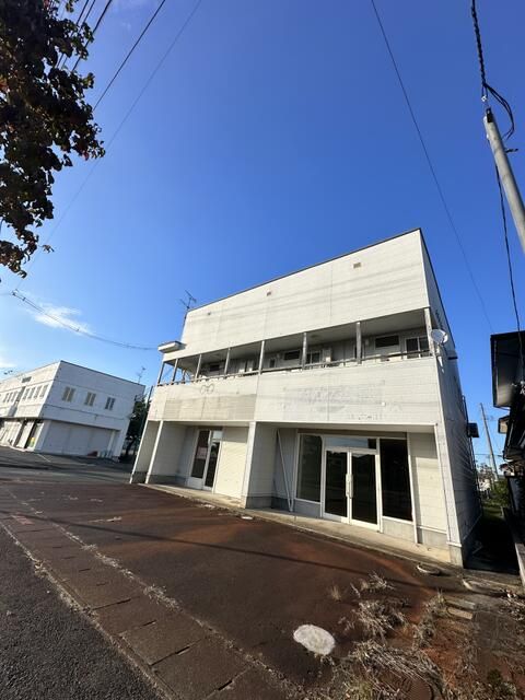99 sqm Commercial Space for Rent in Kahoku Town, Yamagata - Thumbnail 2