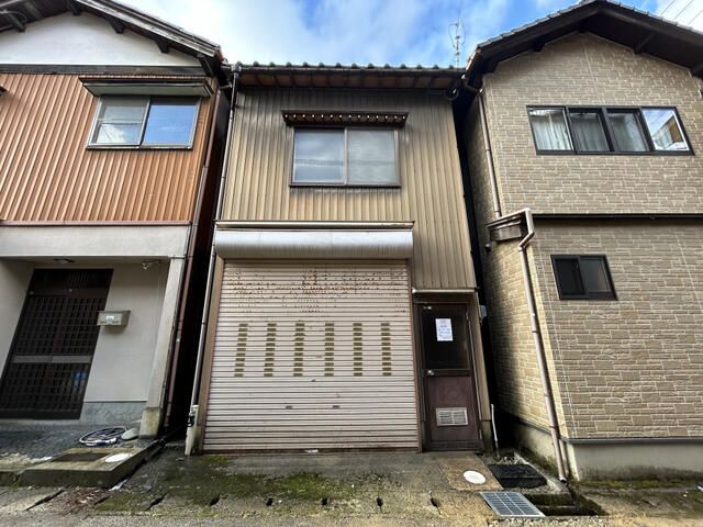 Investment Warehouse in Kaga City, Ishikawa - Thumbnail 2