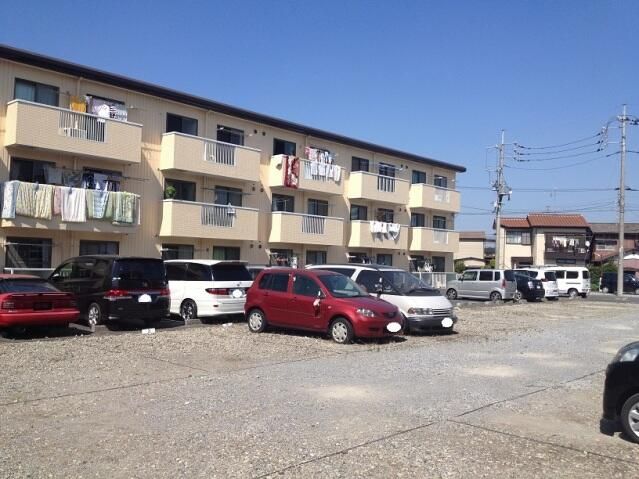 3DK Apartment for Rent in Koshigaya, Saitama - Manifield - Thumbnail 2