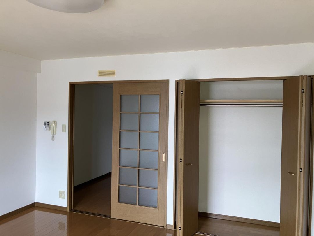1K Apartment for Rent in Nonoichi, Ishikawa - 34.83 sqm - Thumbnail 2