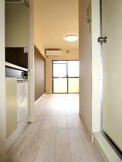 17.76 sqm One-Room Apartment for Rent in Kodaira, Tokyo - Thumbnail 3
