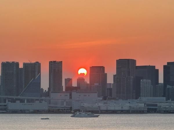 3LDK Condo in BRILLIARE MARE Ariake Tower, Tokyo - Thumbnail 2