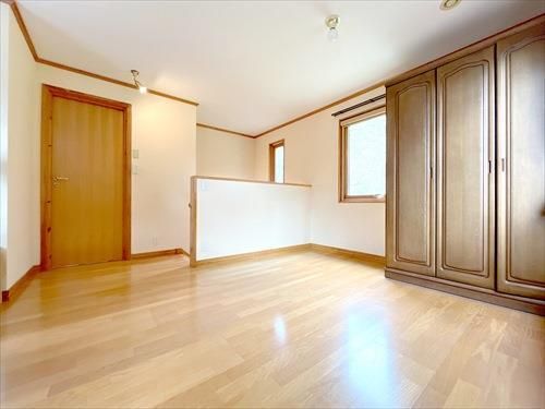 2LDK House in Yokohama's Aoba Ward Near Onda Station - Thumbnail 2