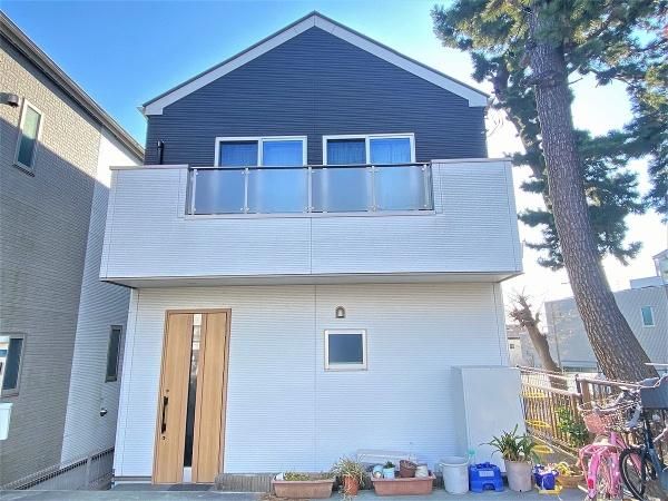 Modern 4LDK House for Sale in Chigasaki, Kanagawa - Thumbnail 2