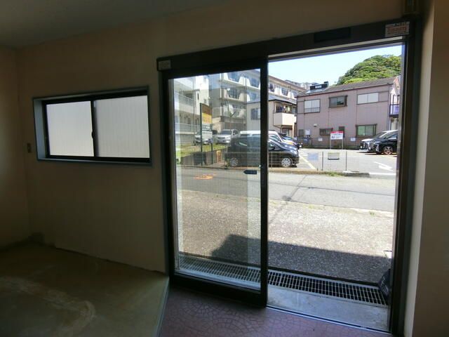 Commercial Space for Rent in Yokosuka, Kanagawa - Thumbnail 2