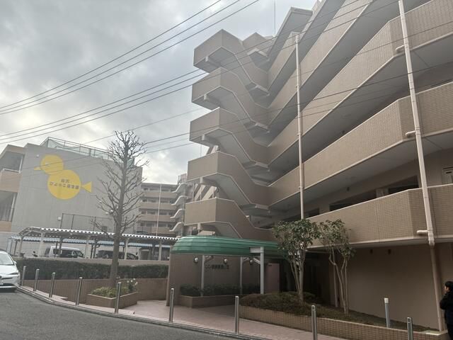 3LDK Apartment for Sale in Kanazawa-ku, Yokohama, 80.90 m² - Thumbnail 2