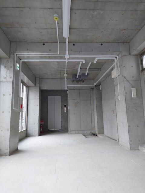 New Commercial Office/Retail Space for Rent in Nakano, Tokyo - Thumbnail 2