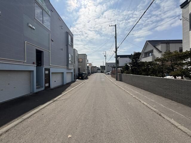 3-Building Apartment Package in Shiroishi-ku, Sapporo, Hokkaido - Thumbnail 4