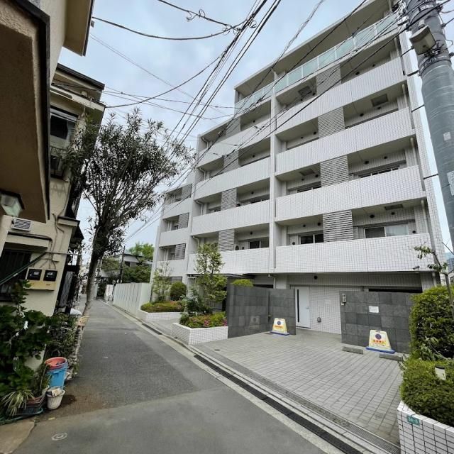 1K Apartment for Sale in Nakano, Tokyo - 31.4㎡, 2007 Build - Thumbnail 3