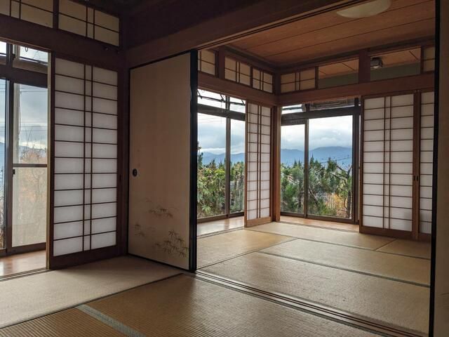 3LDK House for Sale in Konan City, Shiga Prefecture - Image 1