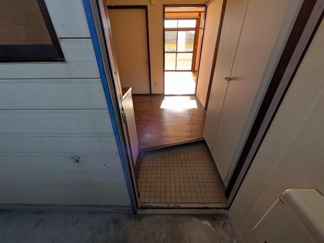 3DK Apartment for Rent in Nirasaki, Yamanashi - 46.37 sqm - Thumbnail 2
