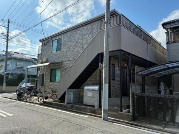 8-Unit Apartment Building for Sale in Saitama's Urawa Ward - Thumbnail 4