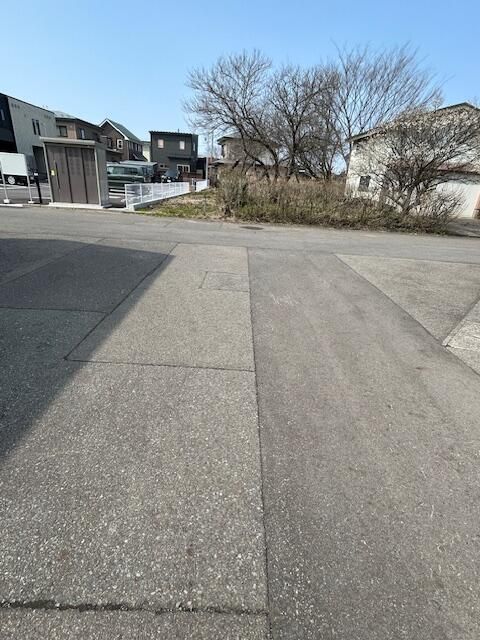 3LDK House on Corner Lot in Akita City, Akita - Thumbnail 2