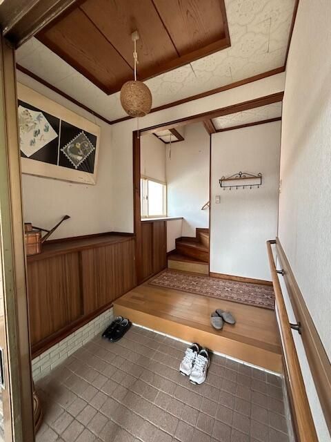 3LDK House on Corner Lot in Akita City, Akita - Thumbnail 3