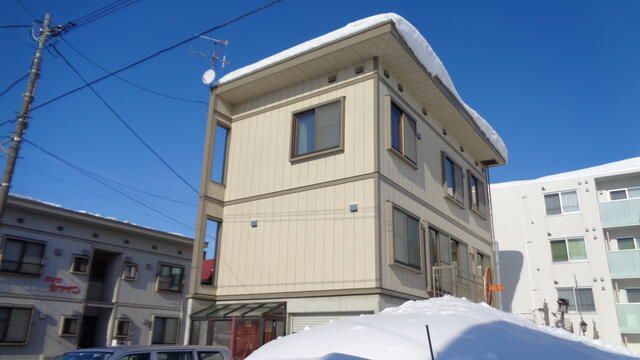 4LDK House for Sale in Iwamizawa, Hokkaido - 161.47 sqm - Image 1