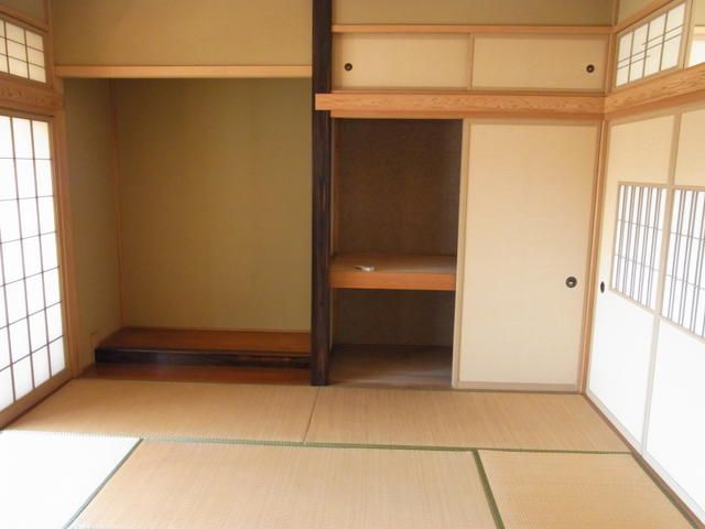 Renovated 3-Bedroom House in Quiet Toyama Neighborhood for Sale - Thumbnail 2