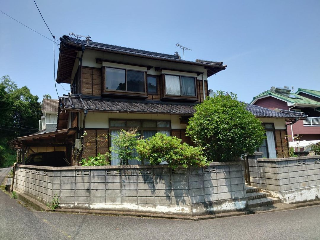 5LDK Corner-Plot House for Sale in Masuda, Shimane - Main Image