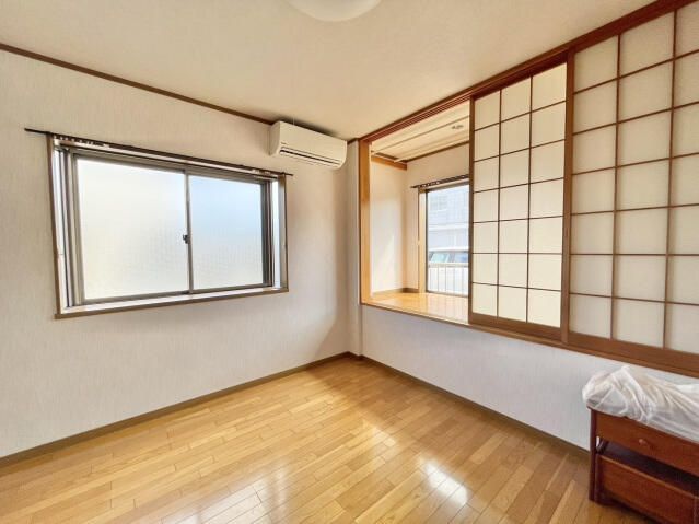 1K Apartment for Rent in Tamamura, Gunma - 26.56 sqm - Thumbnail 4
