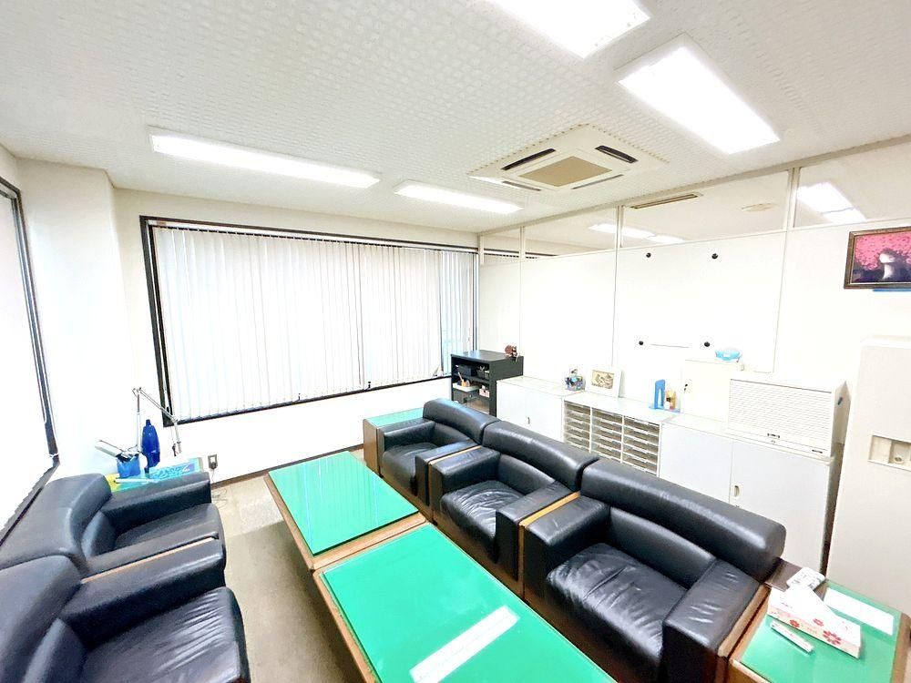 Steel-Framed Commercial Building for Sale in Fukui City - Thumbnail 4