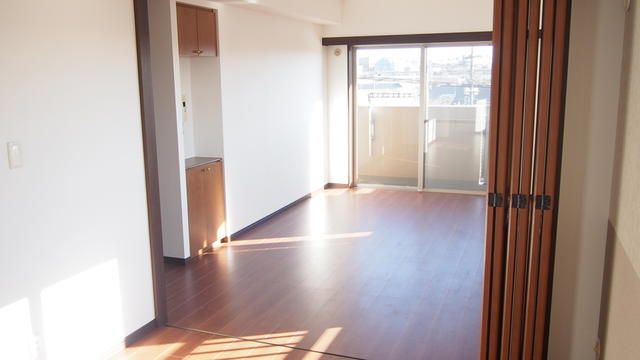 3LDK Apartment for Rent in Katsushika, Tokyo - 67 sqm - Thumbnail 3