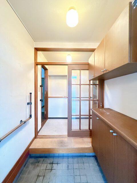 Renovated 3LDK House in Quiet Teine-ku, Sapporo - Thumbnail 4