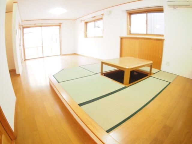 Renovated 3SLDK House for Sale in Iwatsuki, Saitama - Thumbnail 3